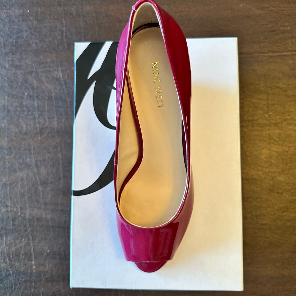 Brand New Nine West Patent Wedge